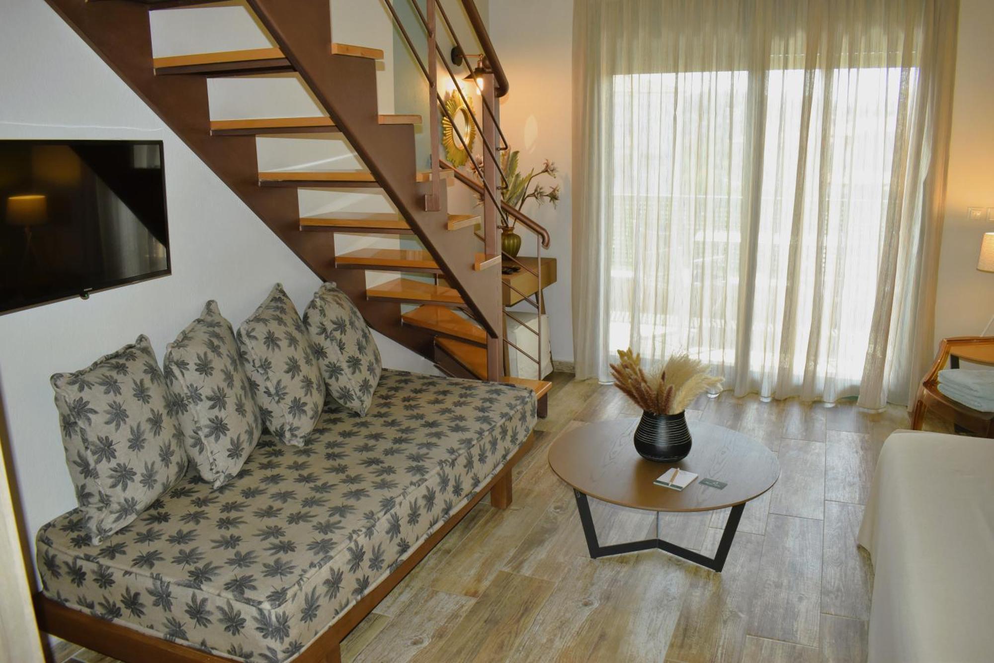 Alegria Suites Nikiti  Zewnętrze zdjęcie