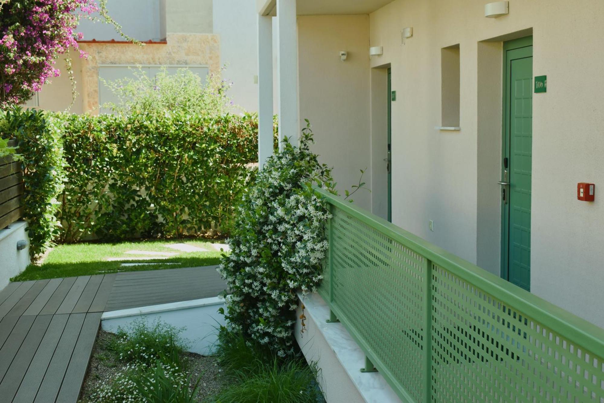Alegria Suites Nikiti  Zewnętrze zdjęcie