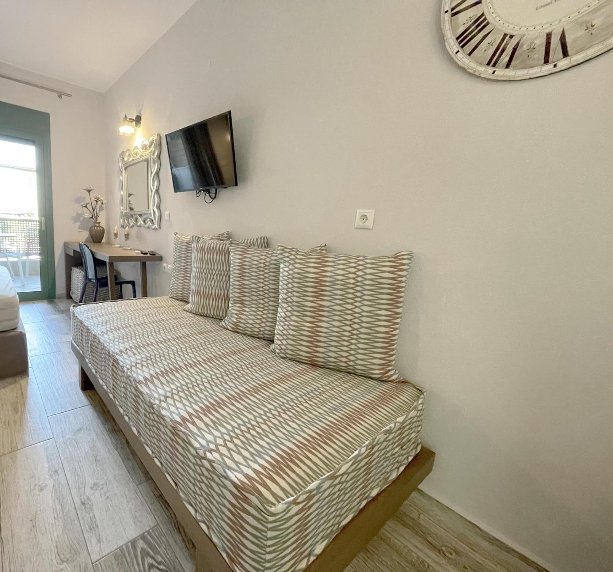 Alegria Suites Nikiti  Zewnętrze zdjęcie